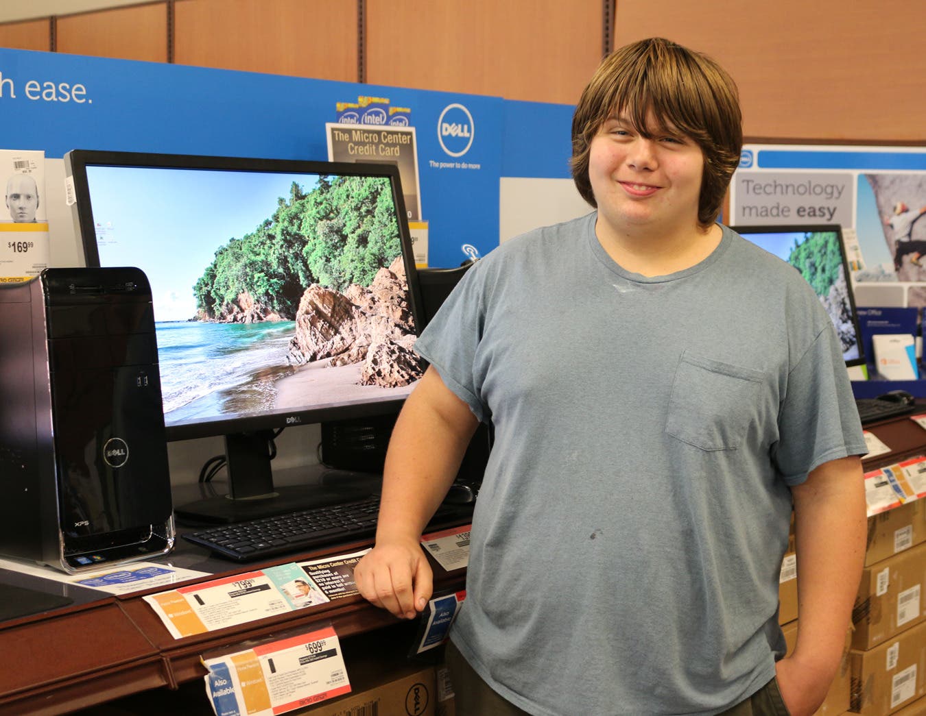 News small post card thumbnail