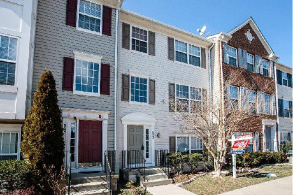 4 Homes for Sale in Centreville