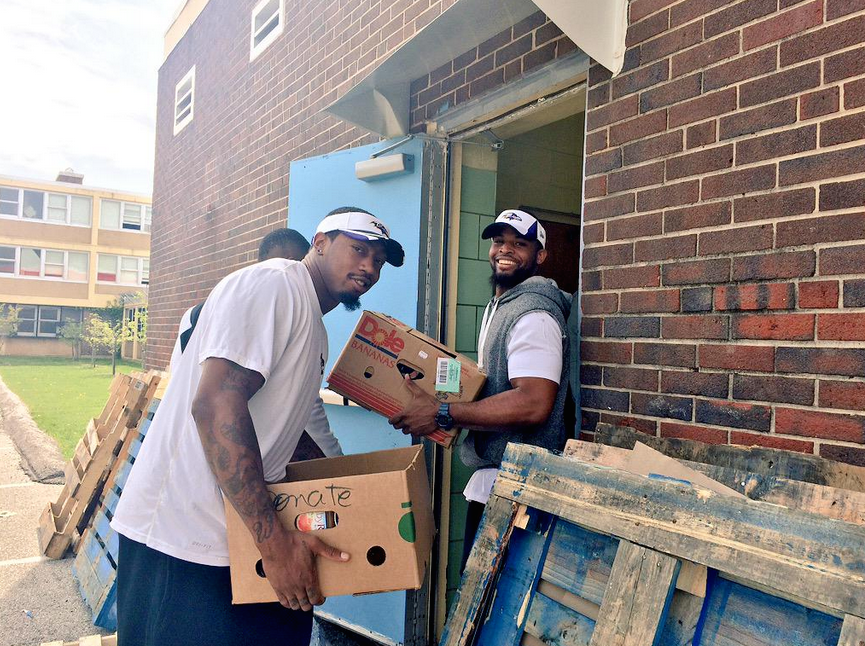 News small post card thumbnail