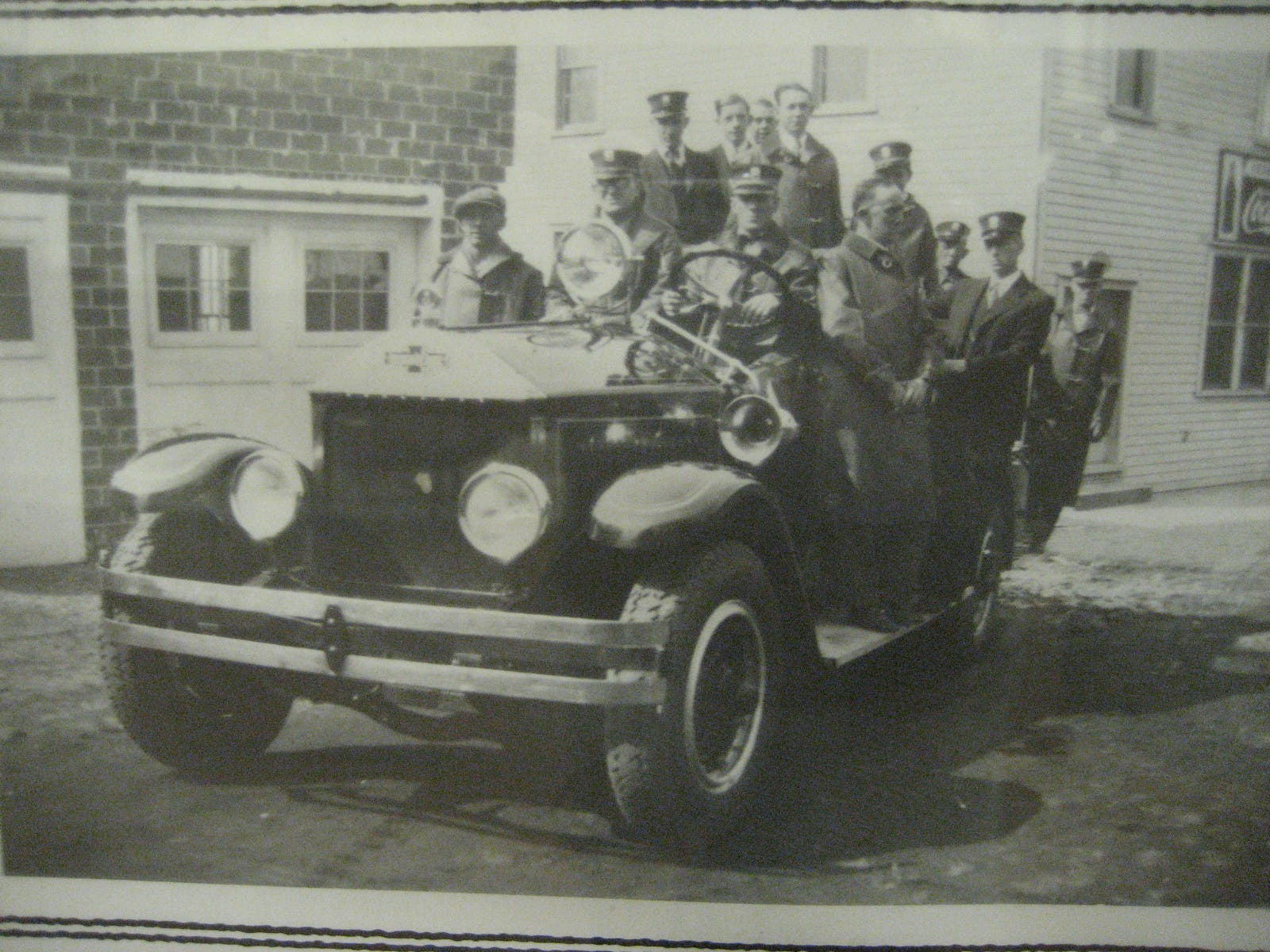 News small post card thumbnail