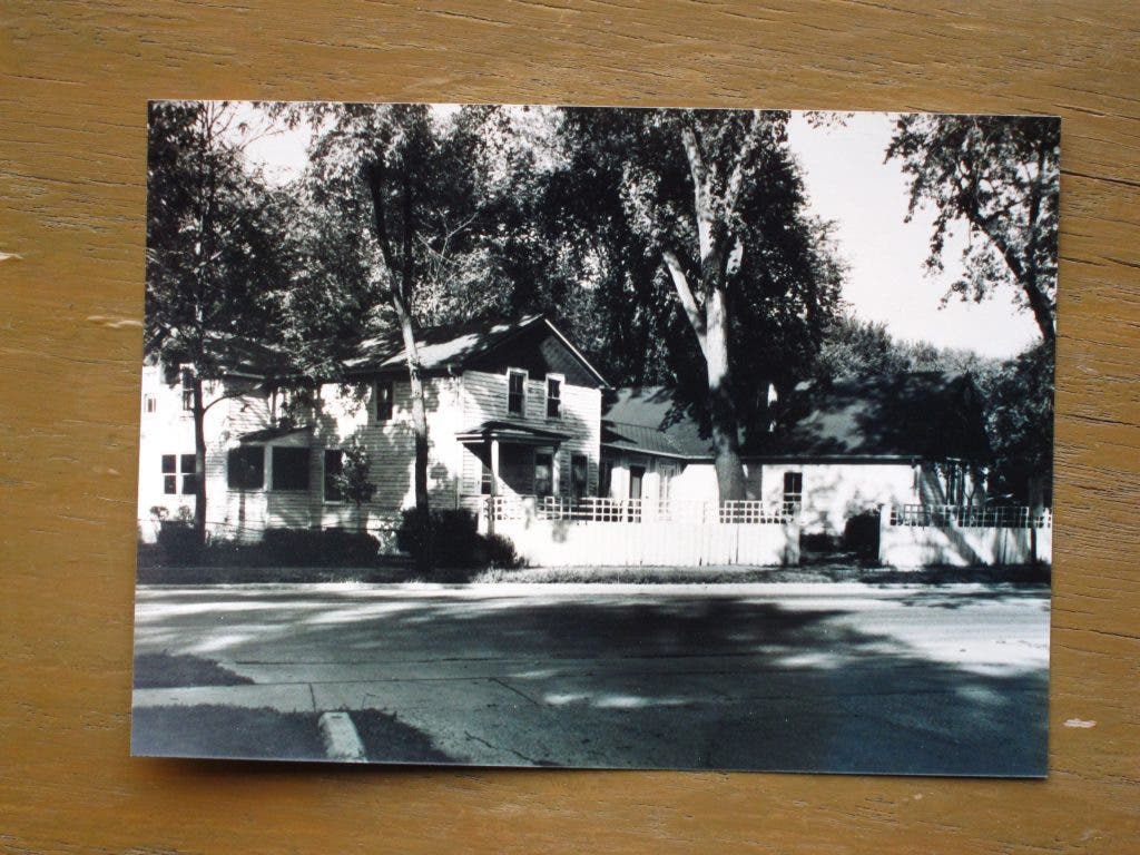 News small post card thumbnail