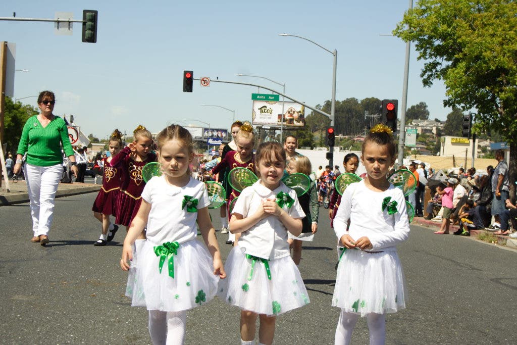 Rowell Ranch Rodeo Parade PHOTOS: Rowell Ranch Rodeo Parade Marches Down the Boulevard | Castro ...