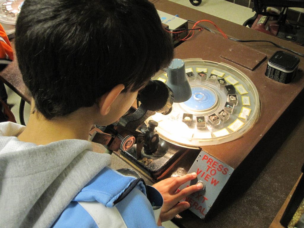 News small post card thumbnail