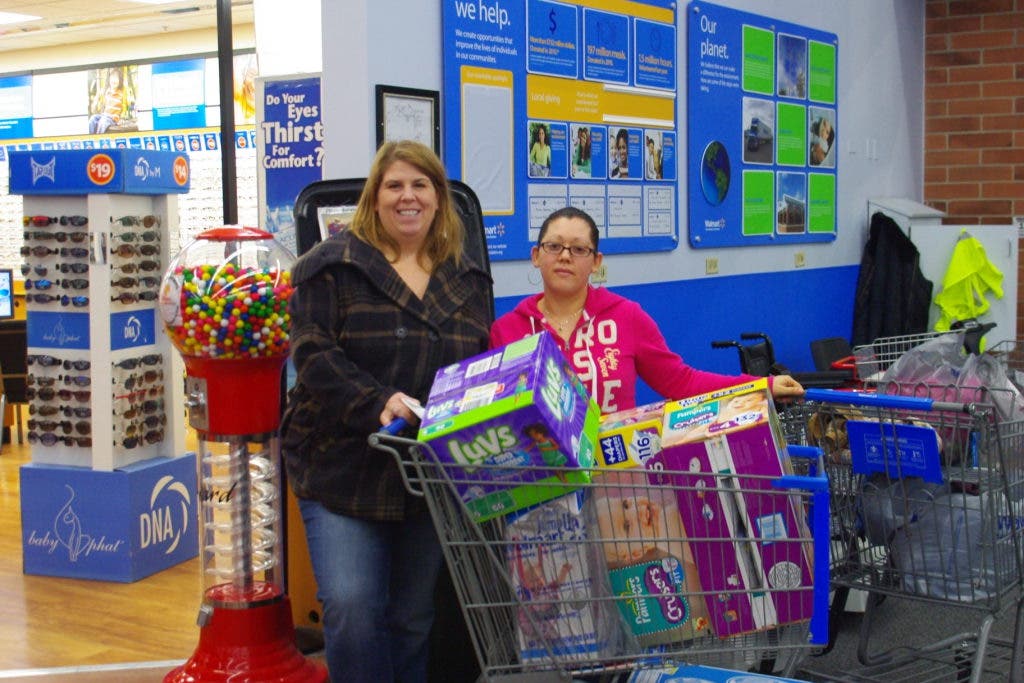 Palatine Jaycees Assist 10 Families This Holiday Season Palatine, IL