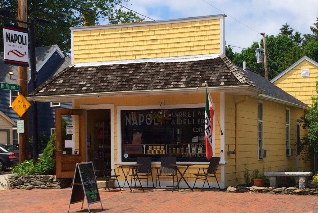 News small post card thumbnail