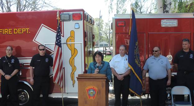 News small post card thumbnail