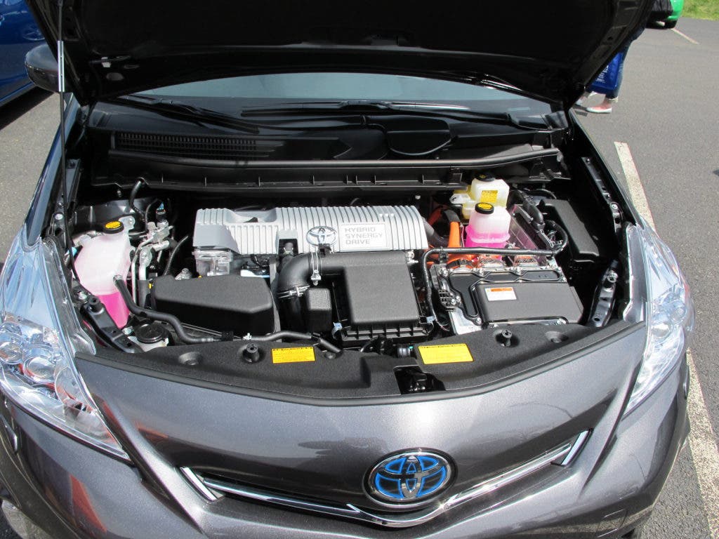 11 Tesla Under The Hood Pics