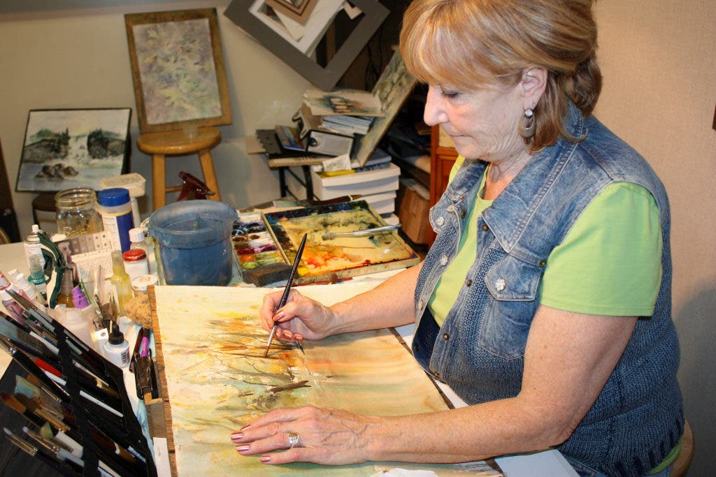 News small post card thumbnail