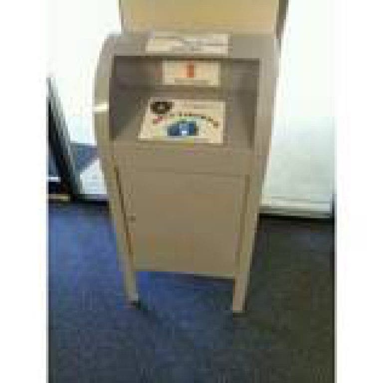 News small post card thumbnail