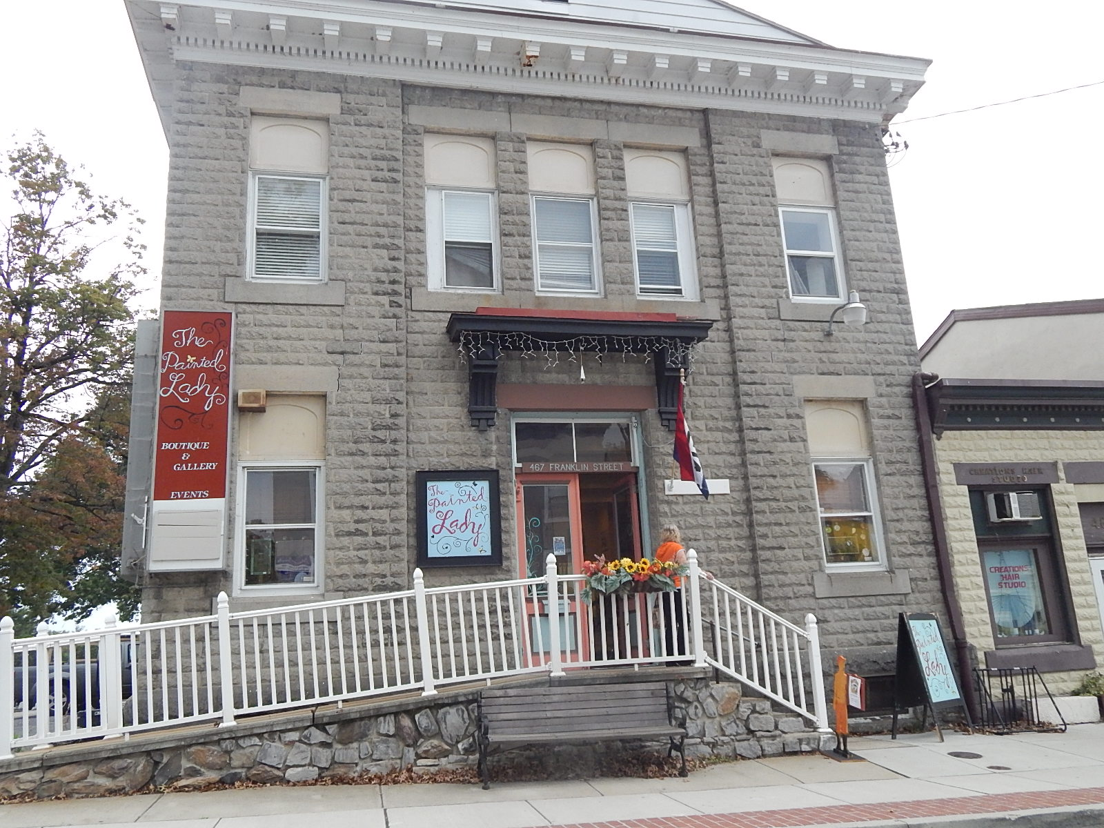 News small post card thumbnail