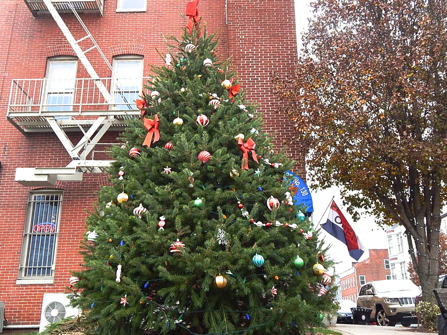 News small post card thumbnail