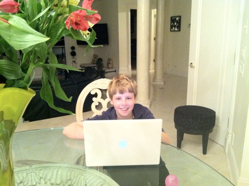 News small post card thumbnail