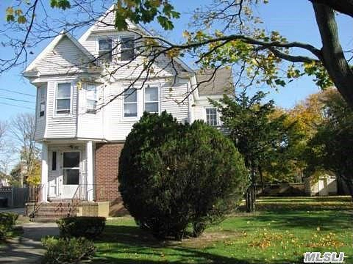 House for Sale: $569K Washington Avenue Home