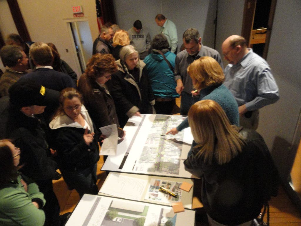 News small post card thumbnail