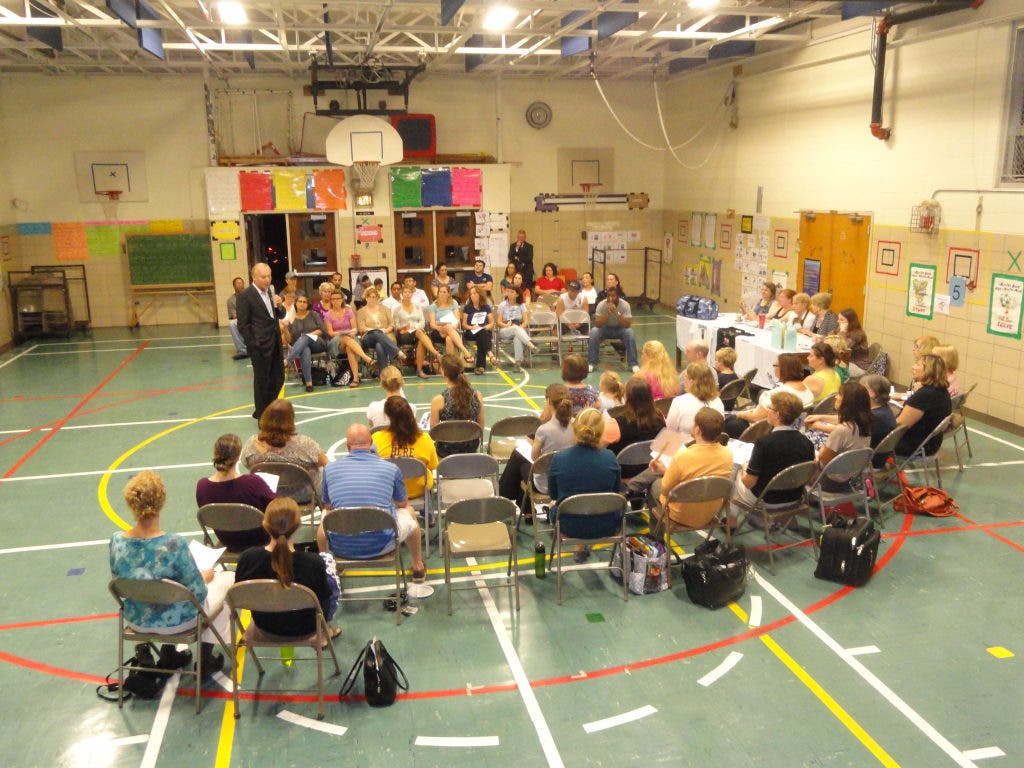 Franchot Urges Parents to Demand Air Conditioning at Westowne
