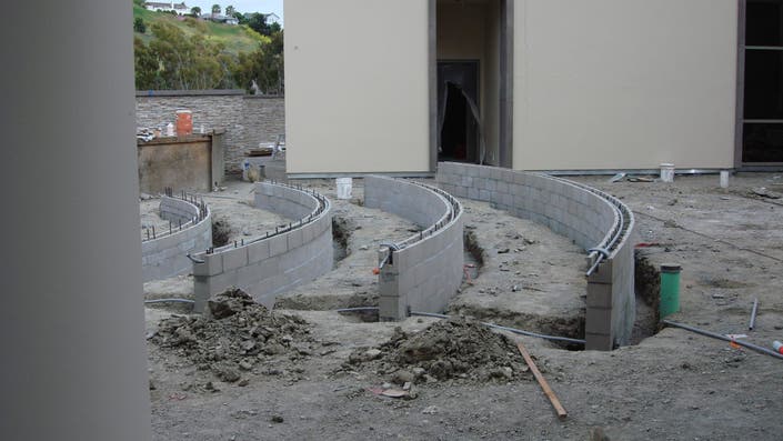 Amphitheater Begins to Rise at New City Hall