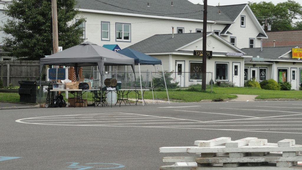 News small post card thumbnail