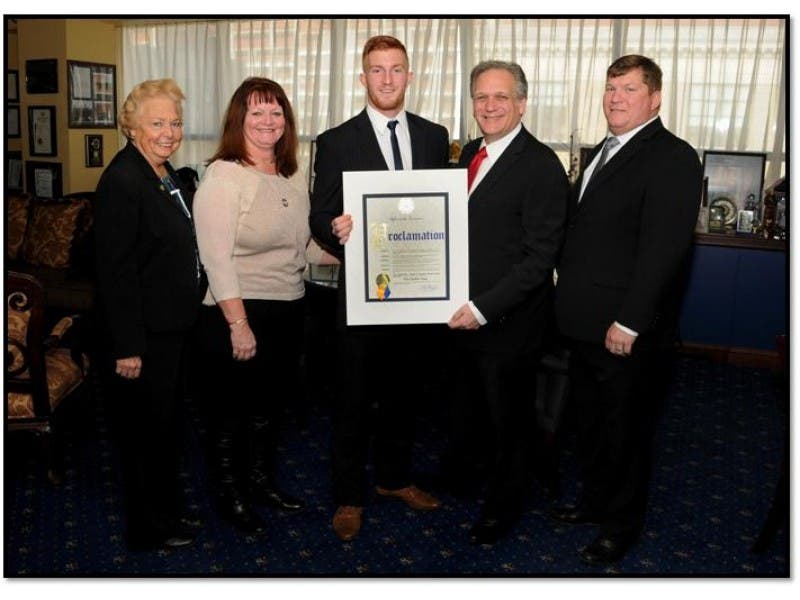 News small post card thumbnail