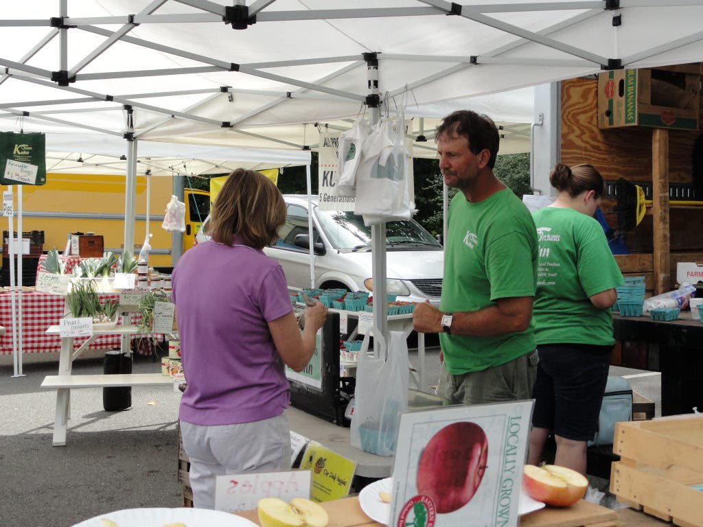 Oak Marr Market Brings 12 Vendors to Oakton Weekly Oakton, VA Patch