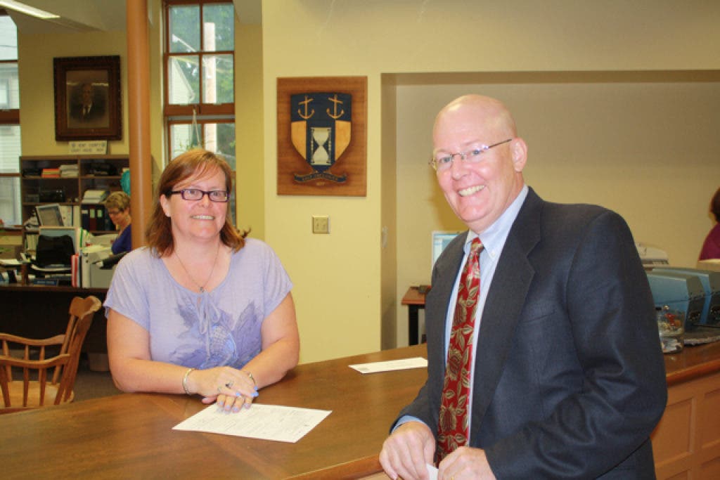 News small post card thumbnail