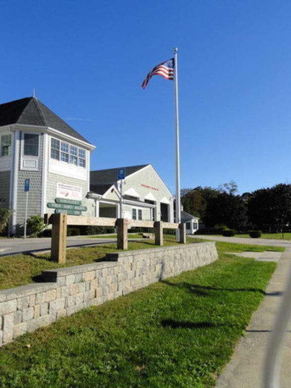 Narragansett Police Log: August 1, 2011