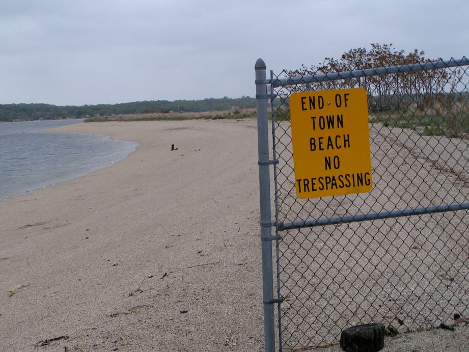 Northport Bay's Weekly Local Tide Table and Sunrise/Sunset Chart