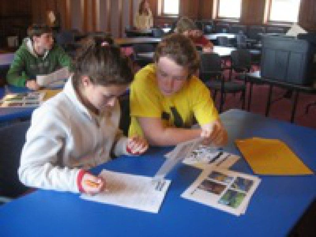 News small post card thumbnail