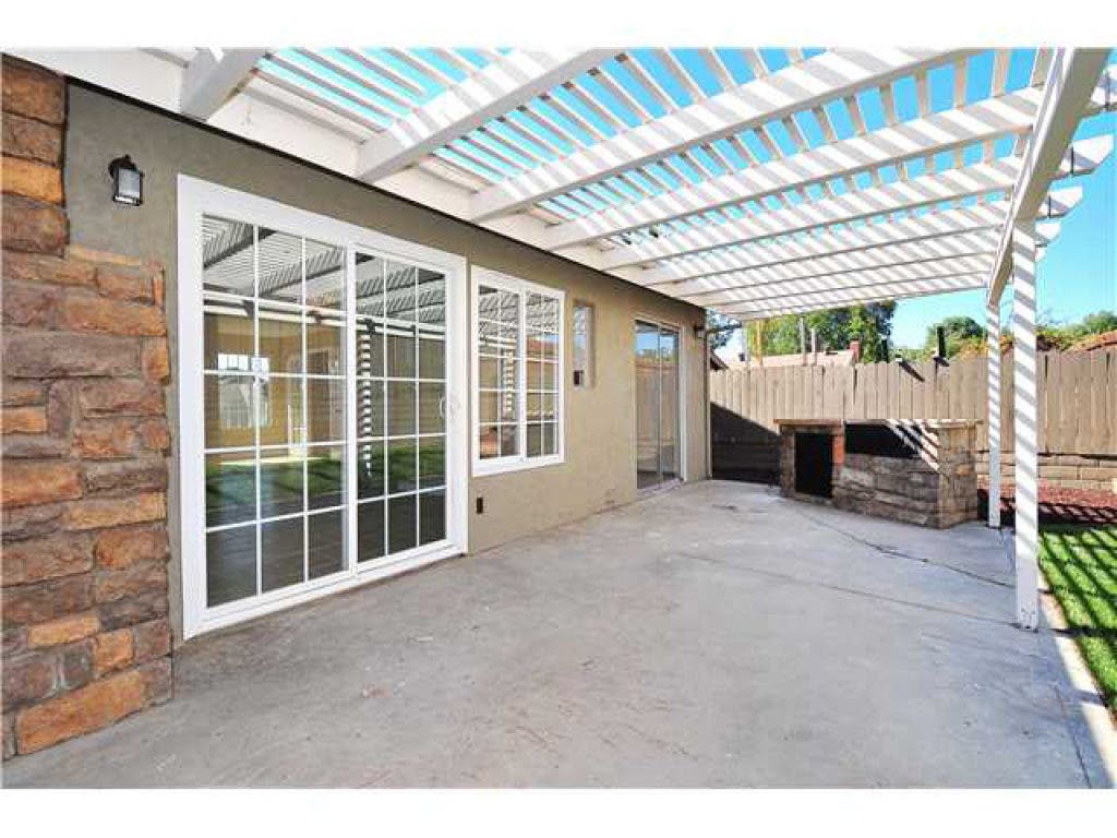 Homes for Sale in Lemon Grove 8334 Elkhorn St. Lists for 329,900