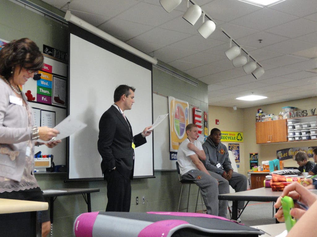 News small post card thumbnail