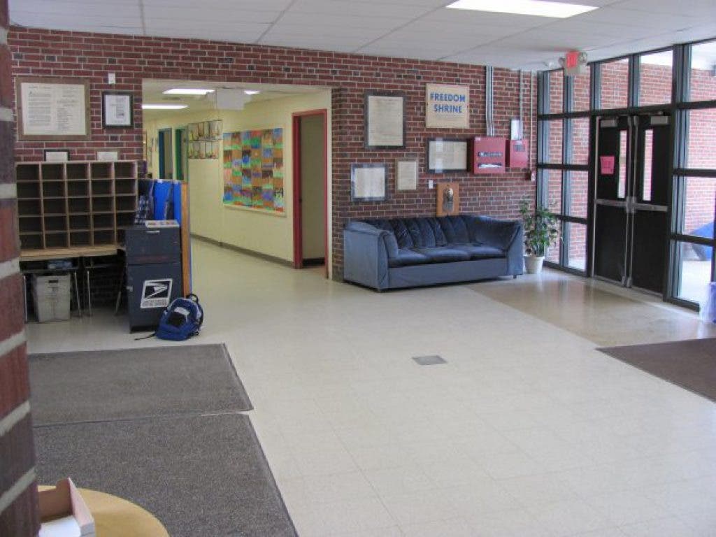 News small post card thumbnail