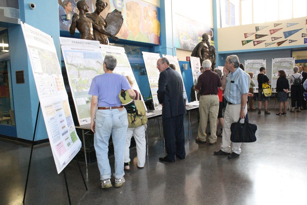 News small post card thumbnail