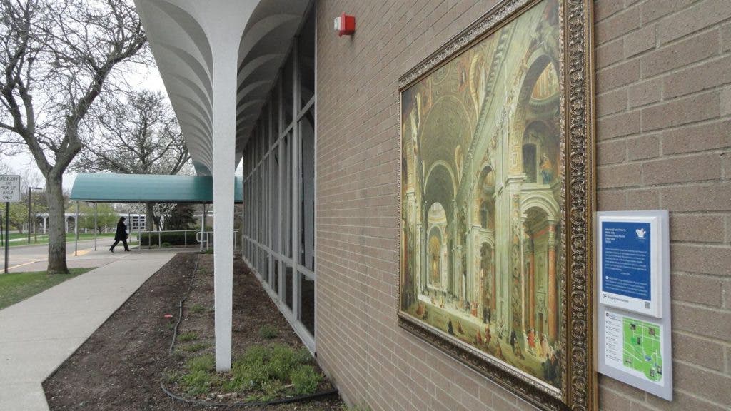 News small post card thumbnail