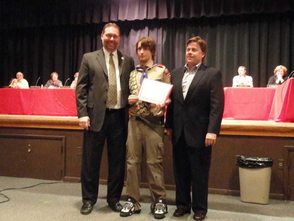 News small post card thumbnail