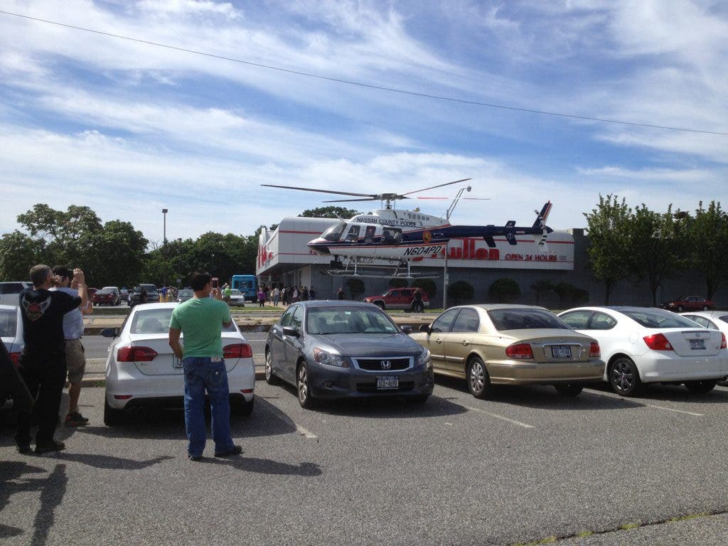 UPDATE Motorcyclist Airlifted After Sunrise Highway Crash Bellmore
