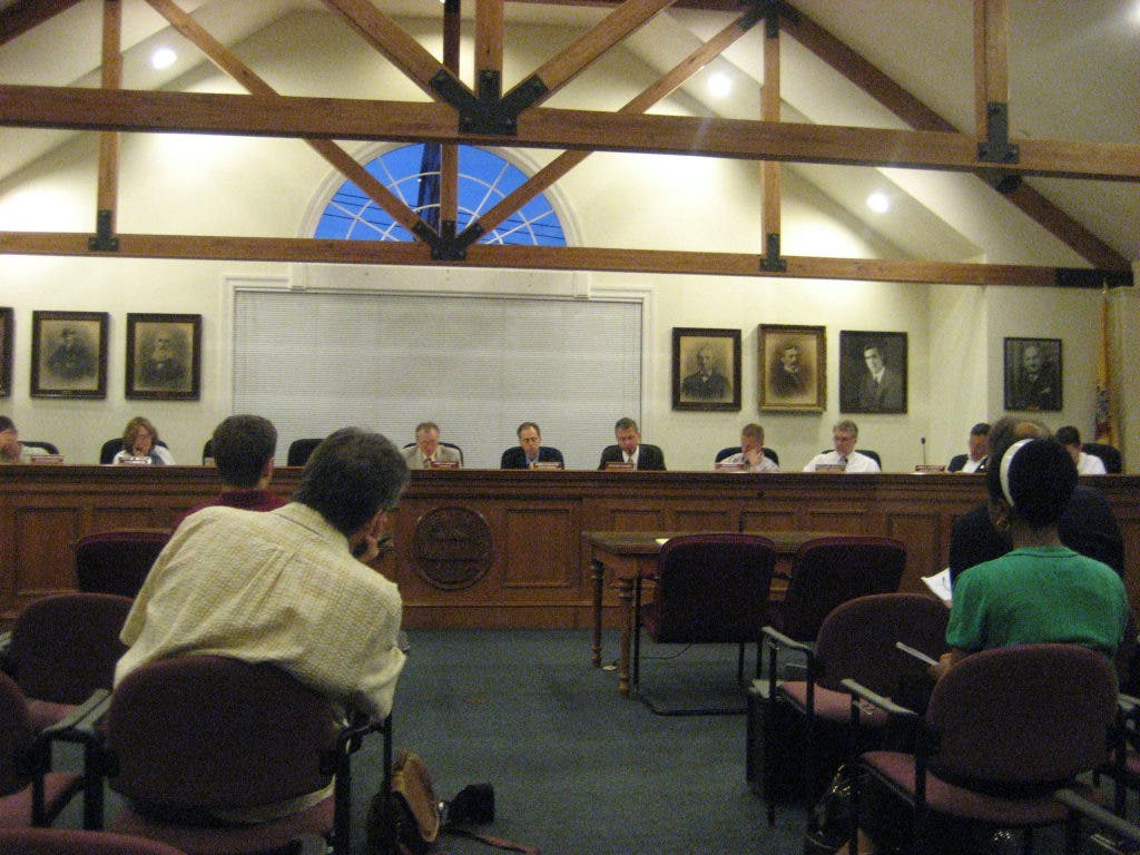Planning Board Members Discuss Effects of HUMC Application on Master