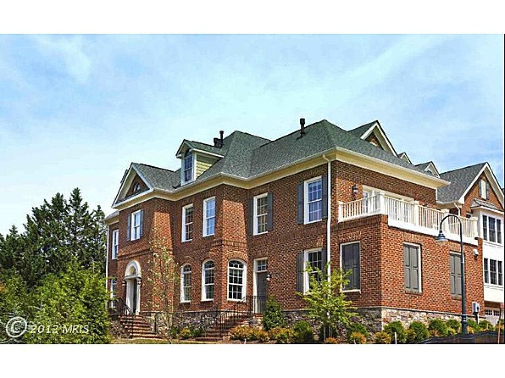 House Hunt 899K Main Street Home for Sale Fairfax City, VA Patch