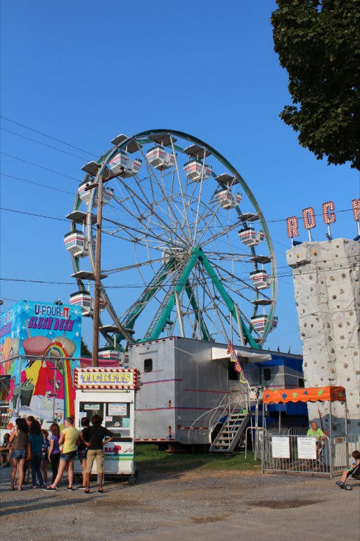 News small post card thumbnail