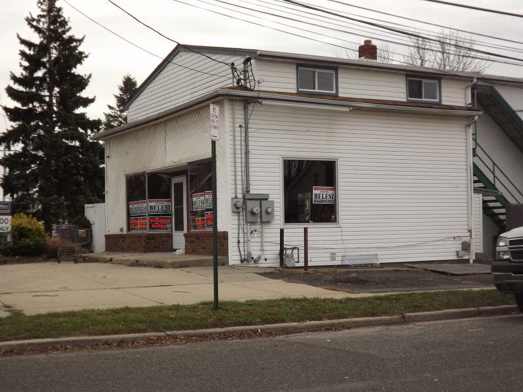 Empty in Farmingdale The Old In Full Bloom Farmingdale, NY Patch