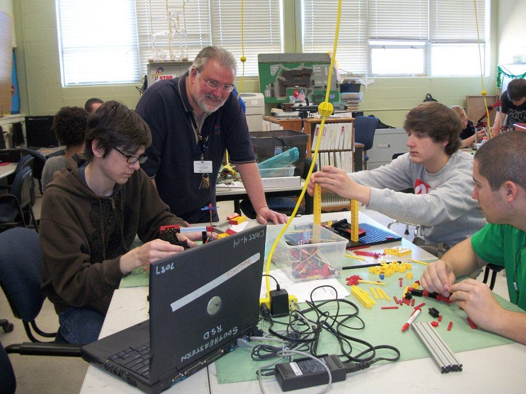 News small post card thumbnail