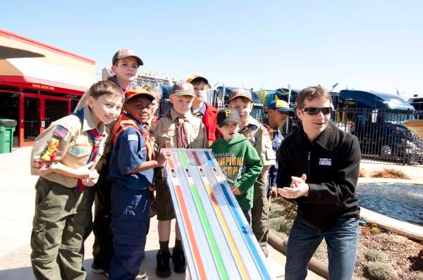 News small post card thumbnail