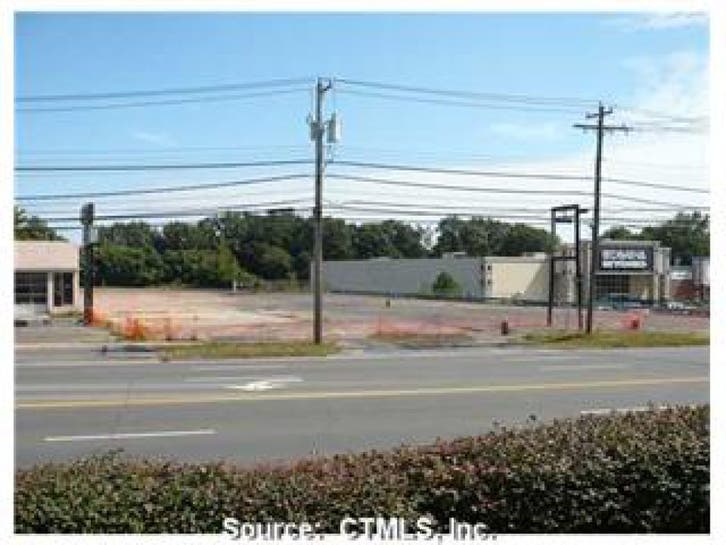 VISION FOR VACANCIES 2101 Dixwell Ave. Hamden, CT Patch