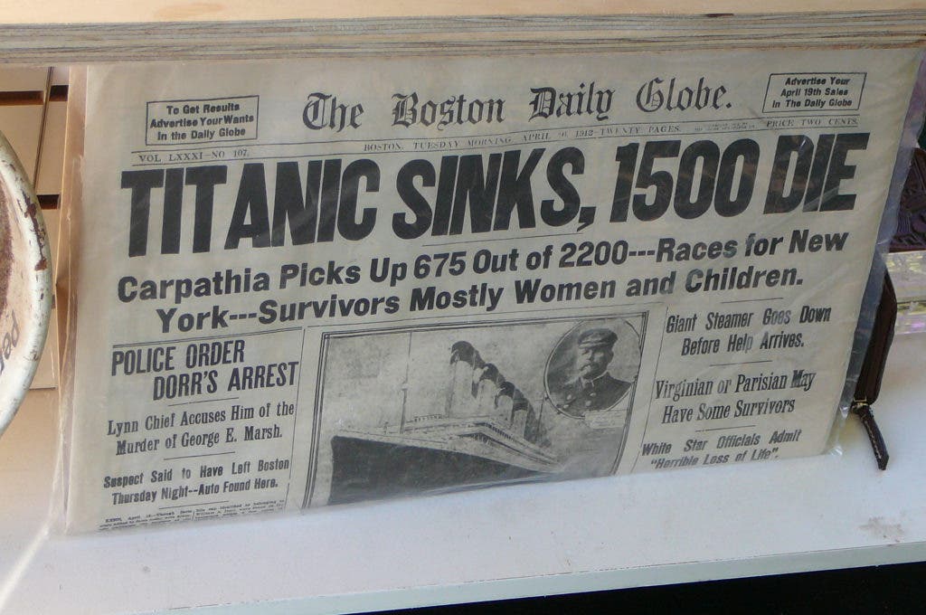 News small post card thumbnail