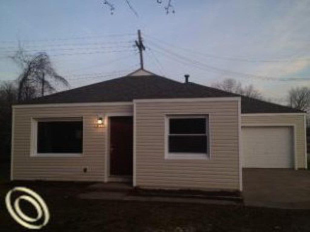 Homes for Sale Under 150,00 in White Lake and Highland White Lake