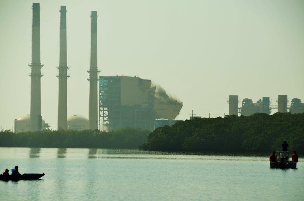 Bartow Steam Power Plant Implodes | St. Pete, FL Patch