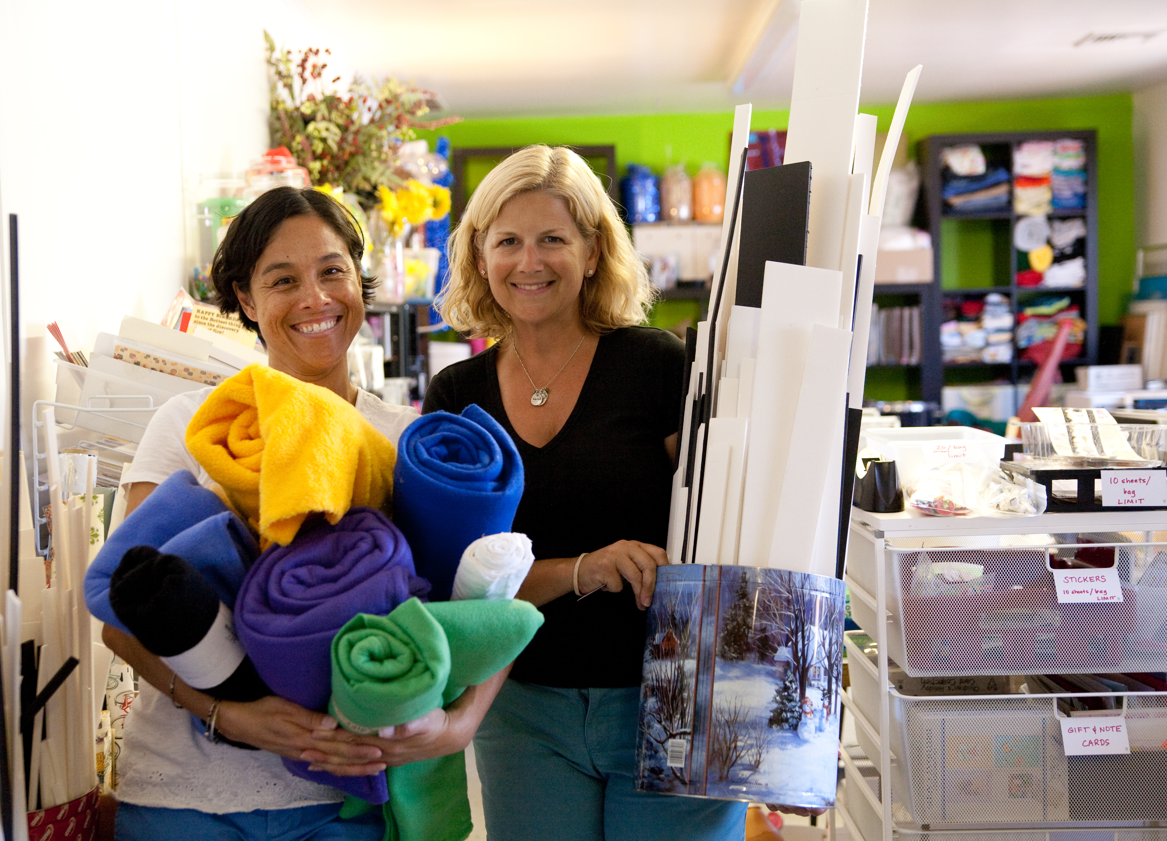 News small post card thumbnail