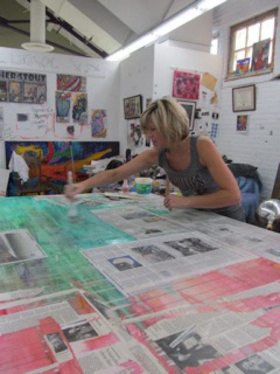 News small post card thumbnail