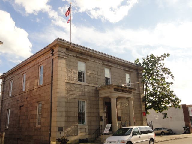 News small post card thumbnail