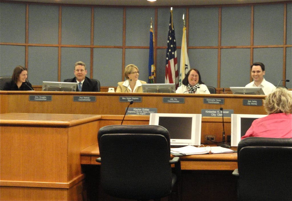 News small post card thumbnail