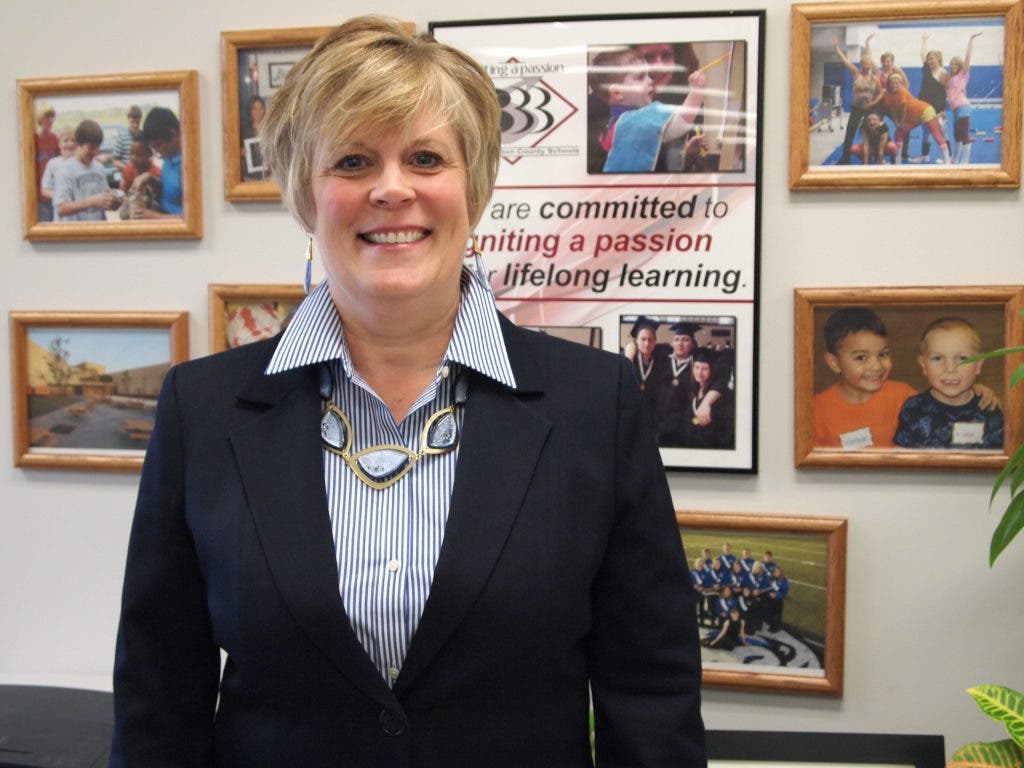 Royal Oaks Has New Principal, Dr. Susan Risius Woodbury, MN Patch