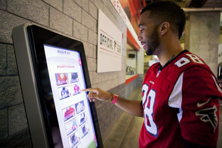 News small post card thumbnail